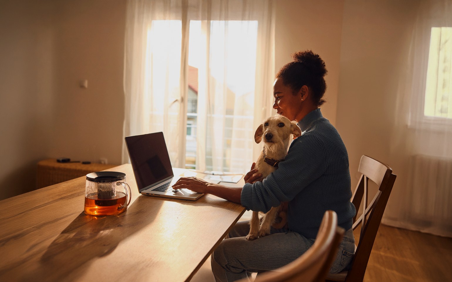 Airbnb Guest Review Generator